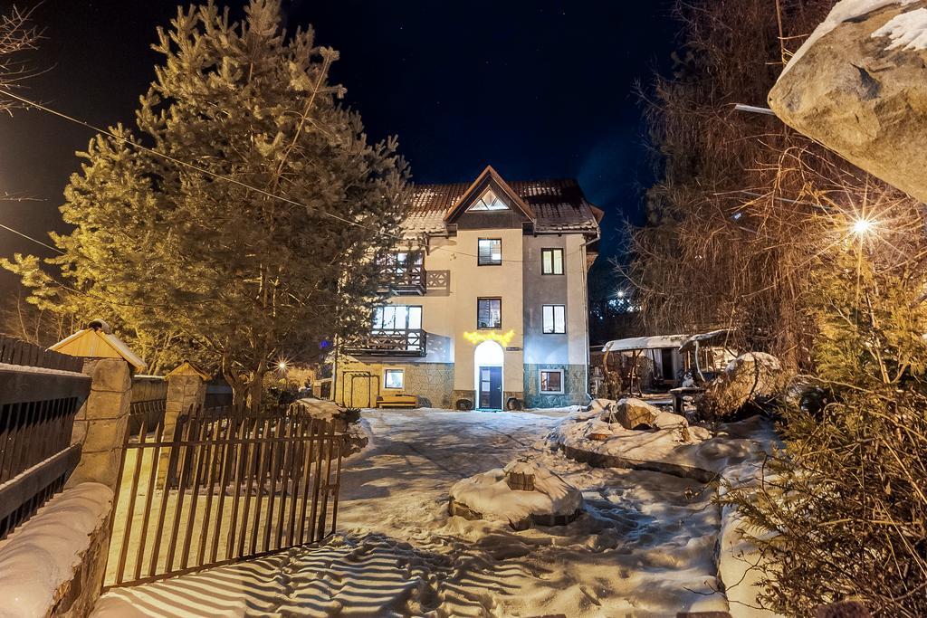 Vatra Hotel Yaremche Exterior foto